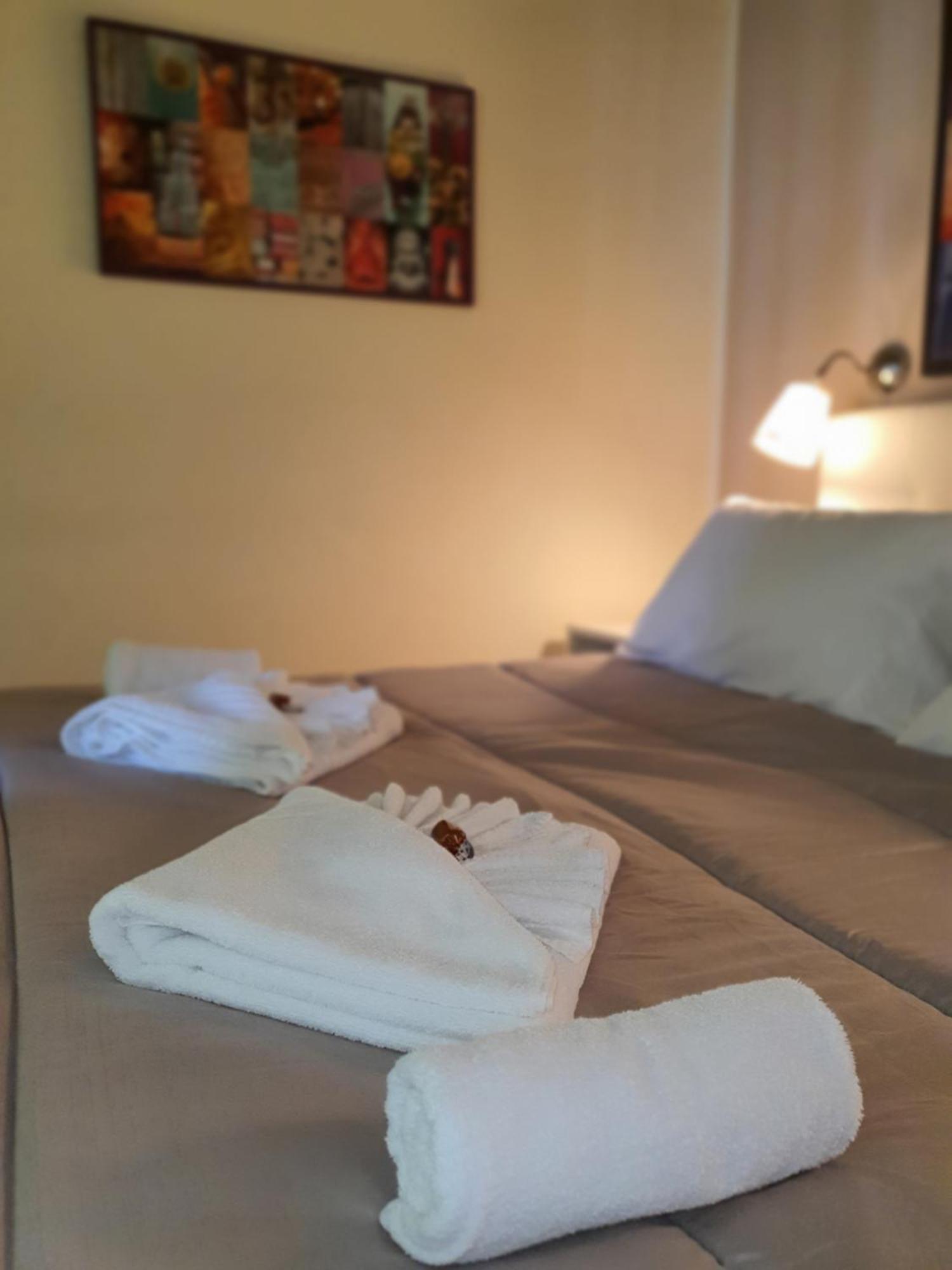 4Rooms Guest House Free Wi-Fi Salerno Dış mekan fotoğraf