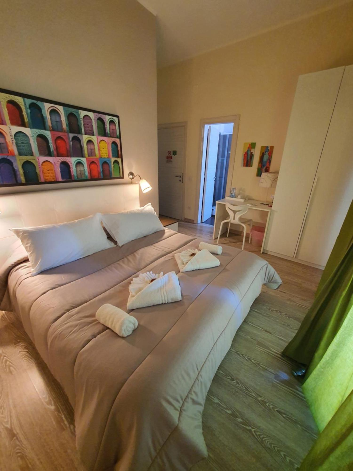 4Rooms Guest House Free Wi-Fi Salerno Dış mekan fotoğraf