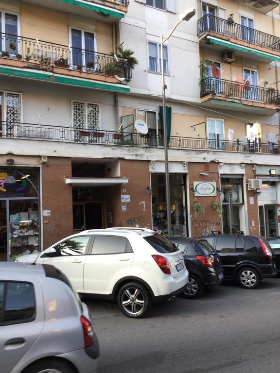 4Rooms Guest House Free Wi-Fi Salerno Dış mekan fotoğraf